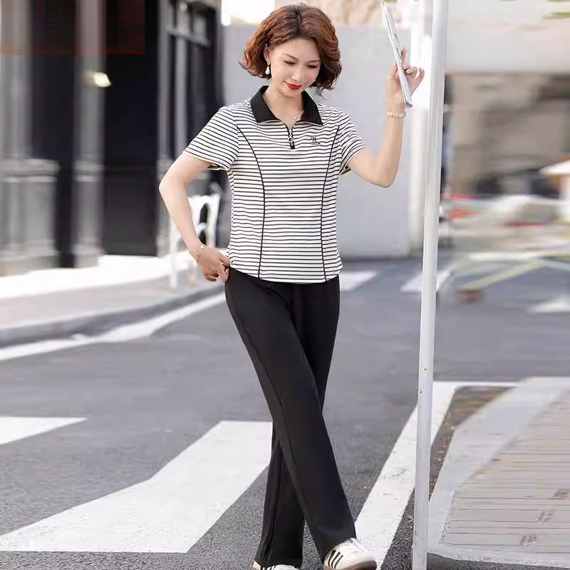 妈妈夏装洋气运动休闲套装女2025新款中年装条纹T恤直筒裤两件套