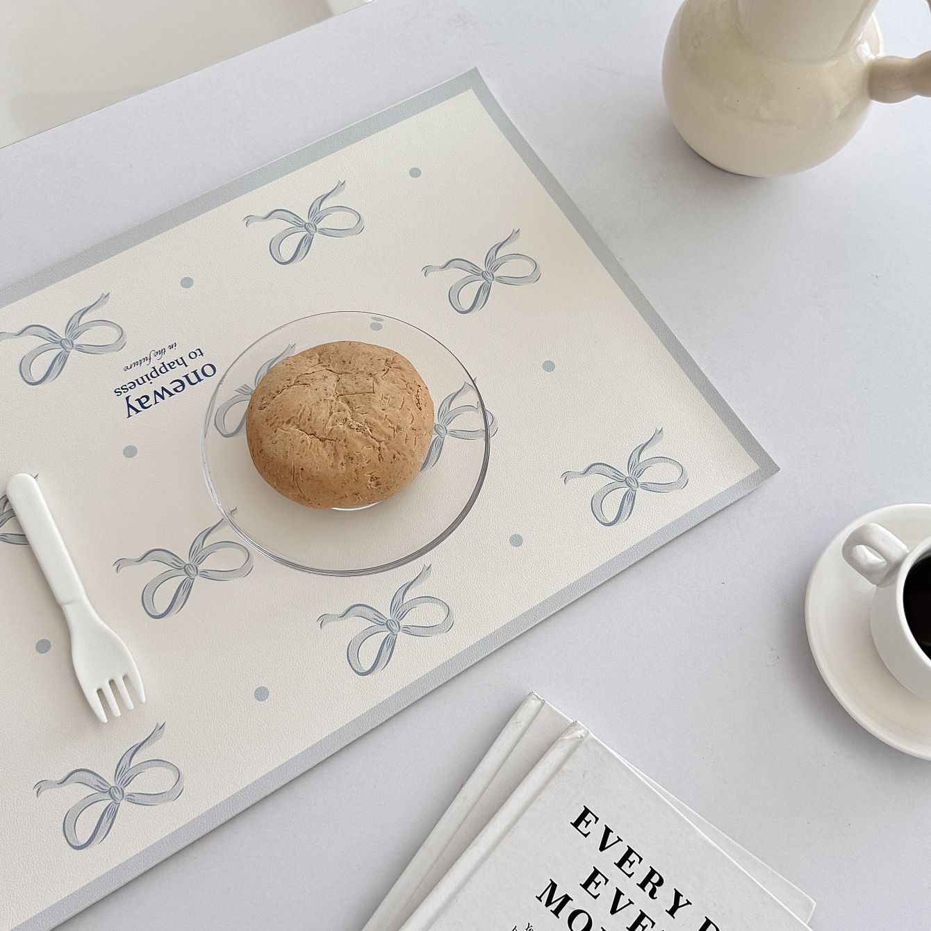 ins风少女心蝴蝶结桌布餐垫皮革防水防油西餐桌面餐具垫书桌垫子