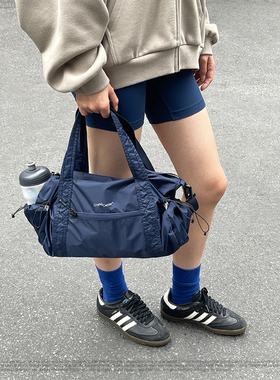 CryingCenter户外耐磨尼龙休闲运动斜挎包手提托特包可收纳小