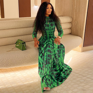 欧美风时尚印花连衣裙海边度假女装长袖高领修身显瘦气质大摆裙潮