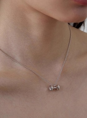 LLab 通体s925 镶钻蝴蝶结高能量哑铃项链健身运动时髦杠铃片吊坠