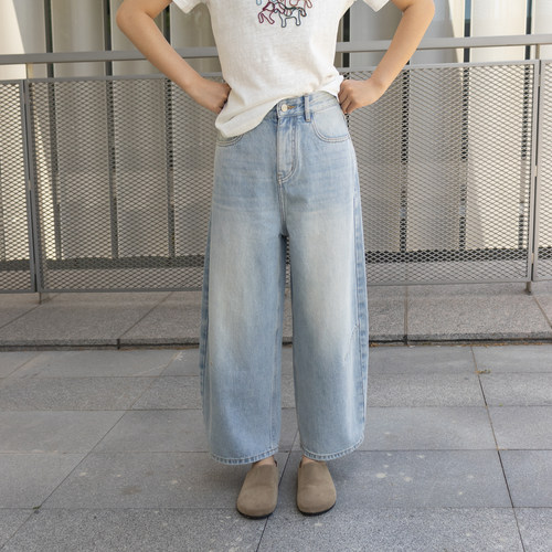 宽松高腰水洗浅蓝色牛仔裤九分裤女