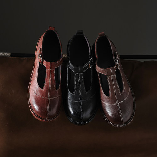 单鞋女小众设计水洗马皮复古浅口T字带平底玛丽珍鞋子圆头小皮鞋