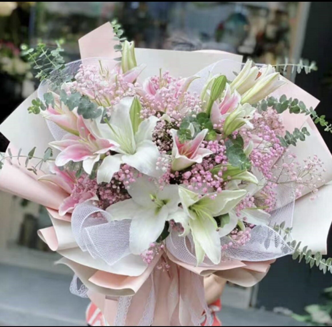 白百合蔷薇母亲节礼物昆明鲜花