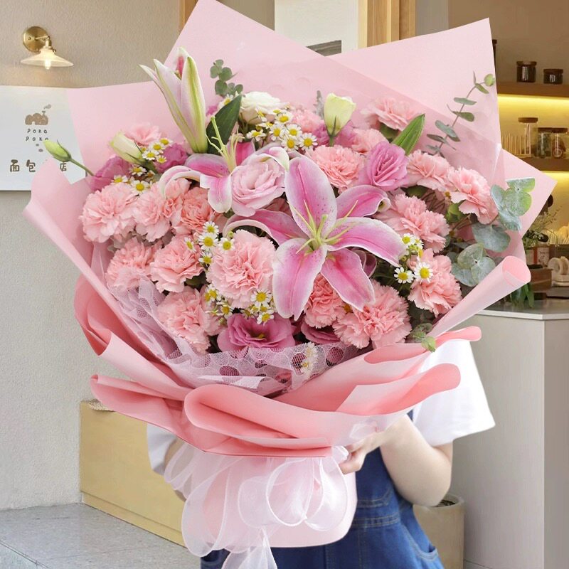 昆明花店昆明鲜花速递 母亲节 青春靓丽 教师节 百合康乃馨