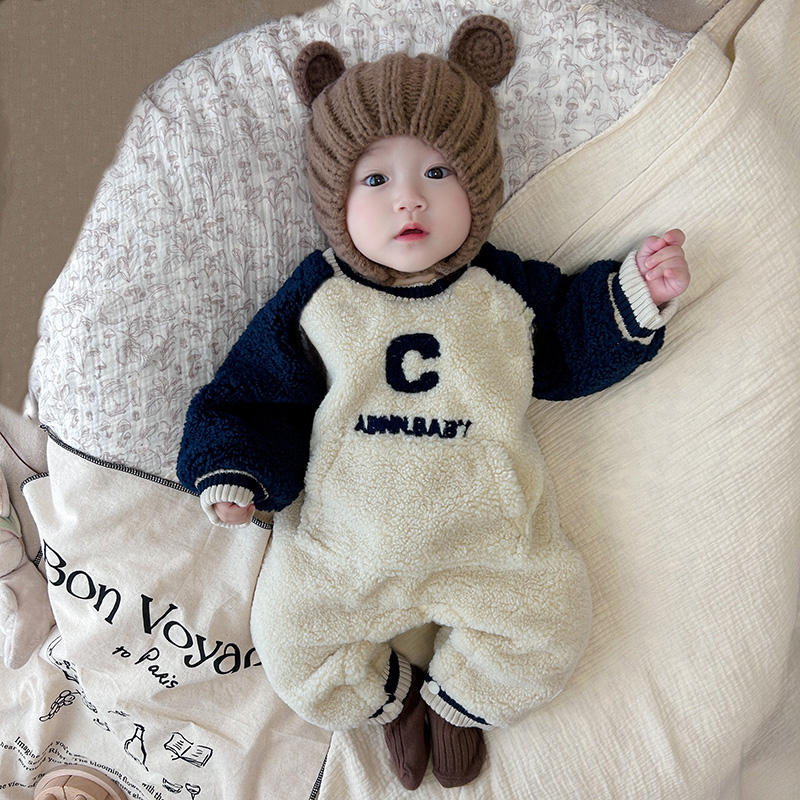 婴儿加绒连体衣羊羔绒帅气外出服