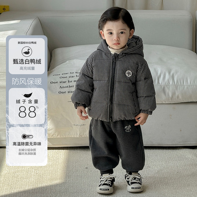 男童韩系格子羽绒服套装帅气冬季
