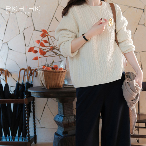 PKH.HK特冬季敲暖氛围 美利奴羊毛实穿厚实不臃肿绞花宽松大毛衣