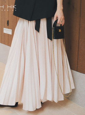 PKH.HK 特 秋上新 本期重磅 敲美空灵温柔浅香槟手工变幻压褶半裙