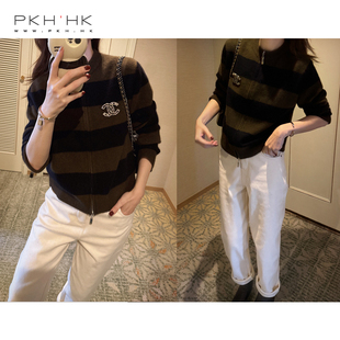 PKH.HK特秋冬季上新温暖经典条纹质感老钱风利落拉链开襟羊毛毛衣