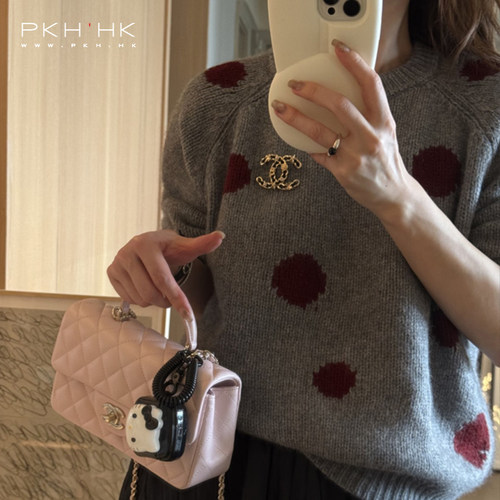 红色波点柔暖浣熊绒羊毛圆领毛衣