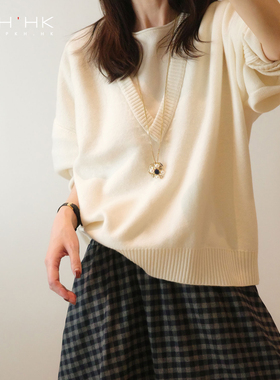 PKH.HK特 冬季本期大爱时髦实穿层叠V领细节精致厚暖羊毛背心毛衣