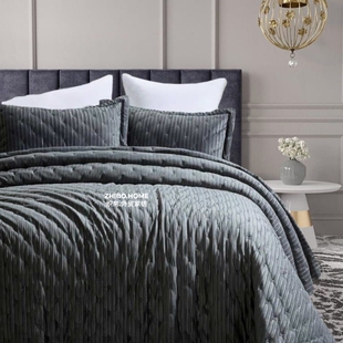 孤品 灰色条纹高级感天鹅绒网红床盖 四季通用榻榻米出口秋冬床罩