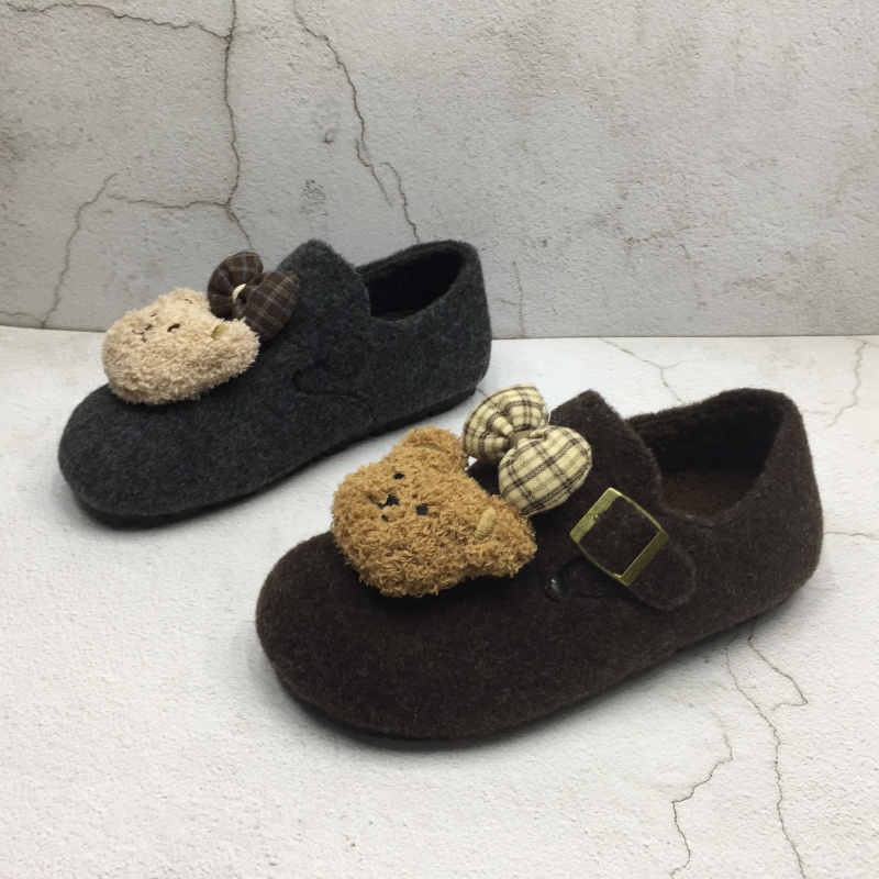 品牌撤柜2025冬季新款断码处理时尚女鞋甜美百搭平底绒里保暖单鞋