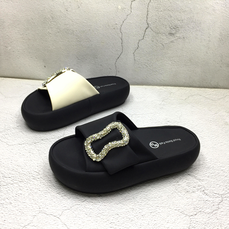 水钻扣露趾舒适厚底外穿一字拖