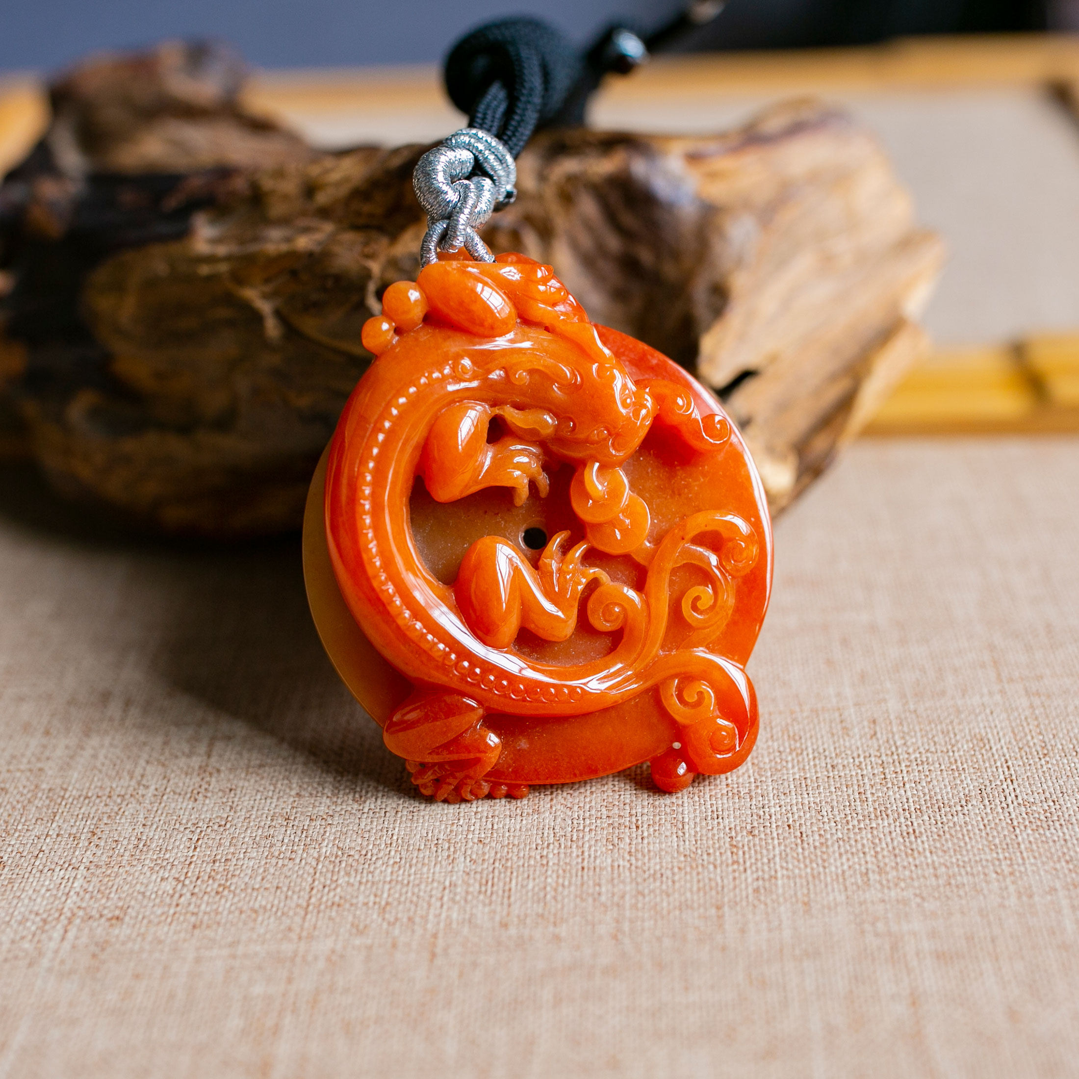 (已售)天然翡翠 a货 挂件 草龙貔貅 螭龙 红翡冰种xxp2485