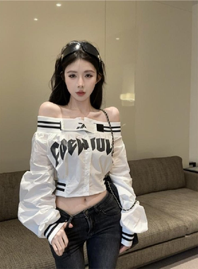 美式复古风一字肩设计感性感印花衬衫辣妹修身小众露肩上衣女装潮