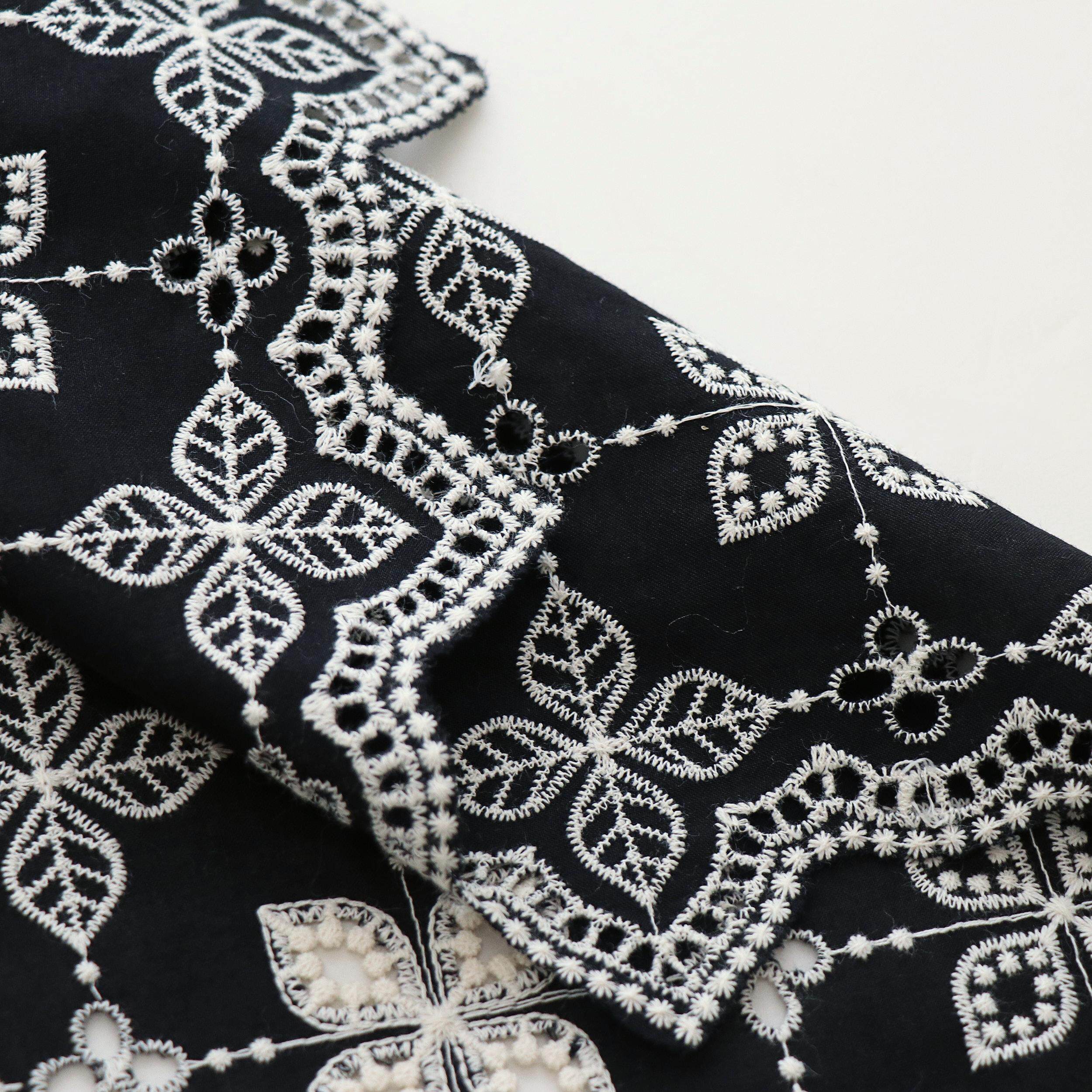 黑色镂空绣花纯棉布料服装面料