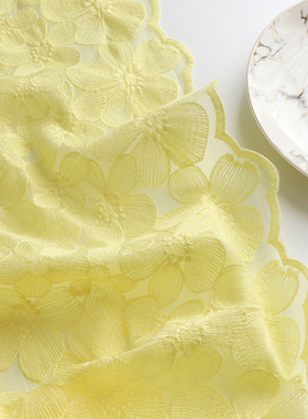 春夏新款黄色棉纱刺绣紫色蝴蝶兰面料连衣裙女童裙装衬衫面料