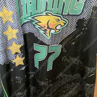 辽宁全队亲笔签名球衣篮球服 赵继伟张镇麟 杨鸣韩德君付豪李晓旭