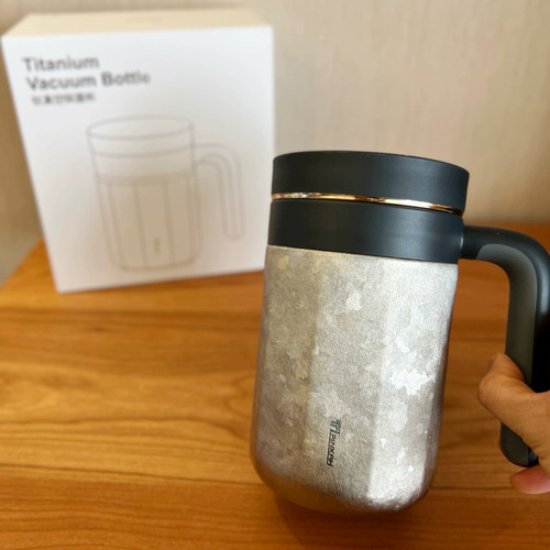 纯钛保温茶水分离办公杯