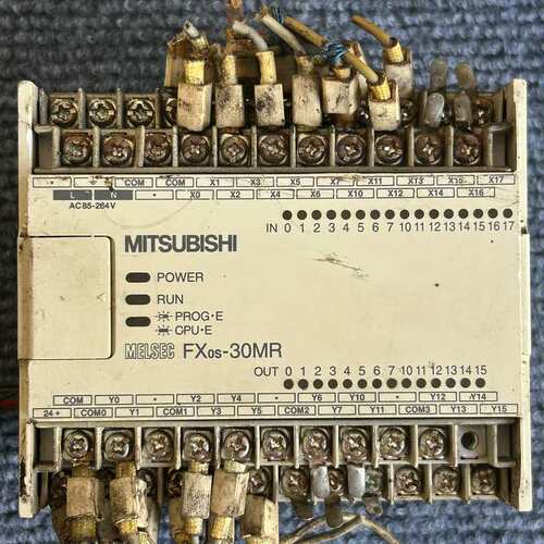 议价三菱PLC FX0S-30MR-001，日本原装拆机，实物拍