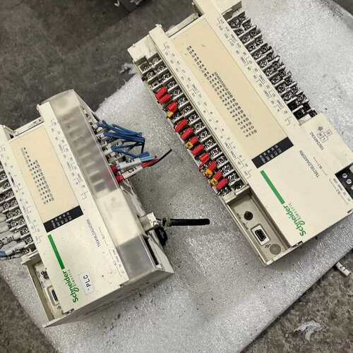 议价拆机施耐德 PLC TM218LDA40DRN 正常拆