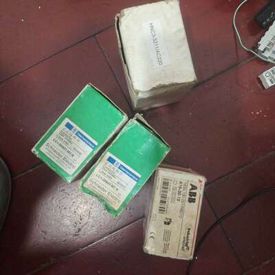 议价几个带包装无使用接触器，施耐德LC1－d0601 m7n（两
