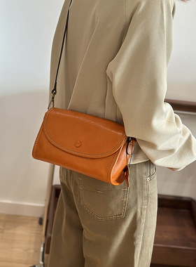 秋季简约棕黄色翻盖头层牛皮肩斜挎真皮女包头层植鞣牛皮小包包