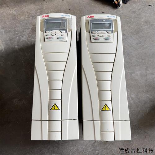 议价ABB变频器 ACS510-01-017A-4 所示7适用