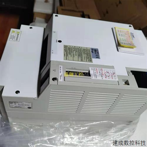 议价三菱驱动器MR-J3-11KA/11KB/15KA/15KB/15KA(GA)/15KA4-LC070