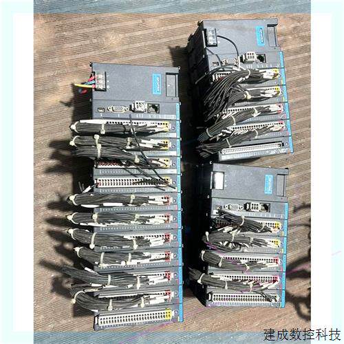 议价ADVANTECH/研华PLC控制器编程控制