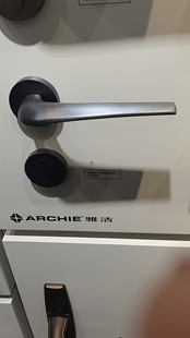 雅洁锌合金房门锁分体式磁吸静音门锁木门门把手简约百搭卧室门锁