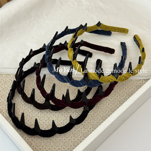 秋冬复古绒布波浪倒插梳发箍女2025洗脸外出压发头箍带齿缠绕