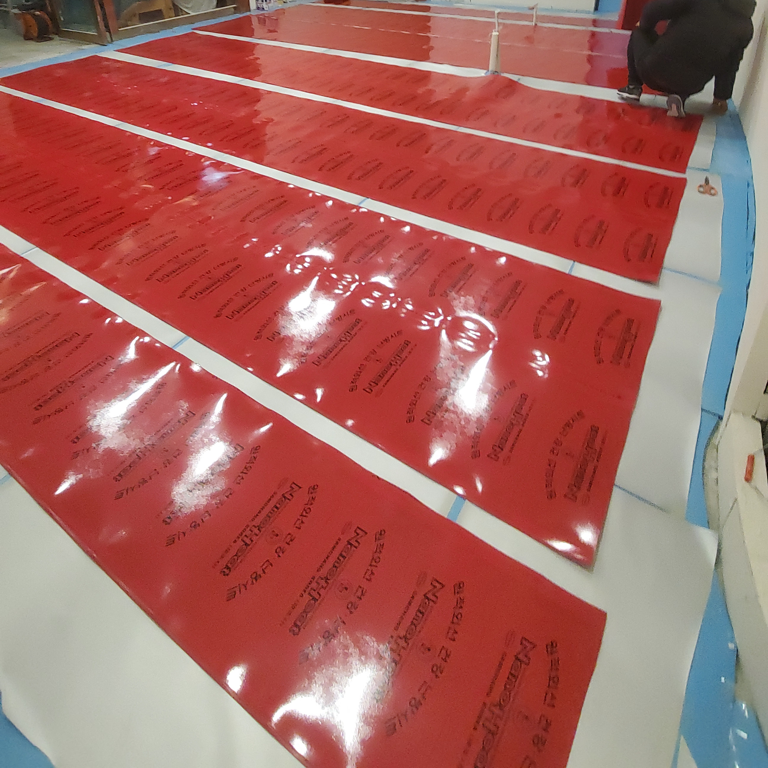汗蒸房地暖高温瑜伽材料现场施工安装