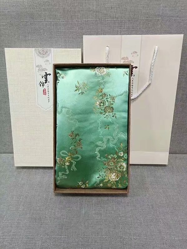 女士礼品黄色花纹围巾包邮