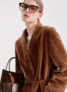 UJ/南非进口lacon拉贡皮毛一体女外套2025V领收腰皮草