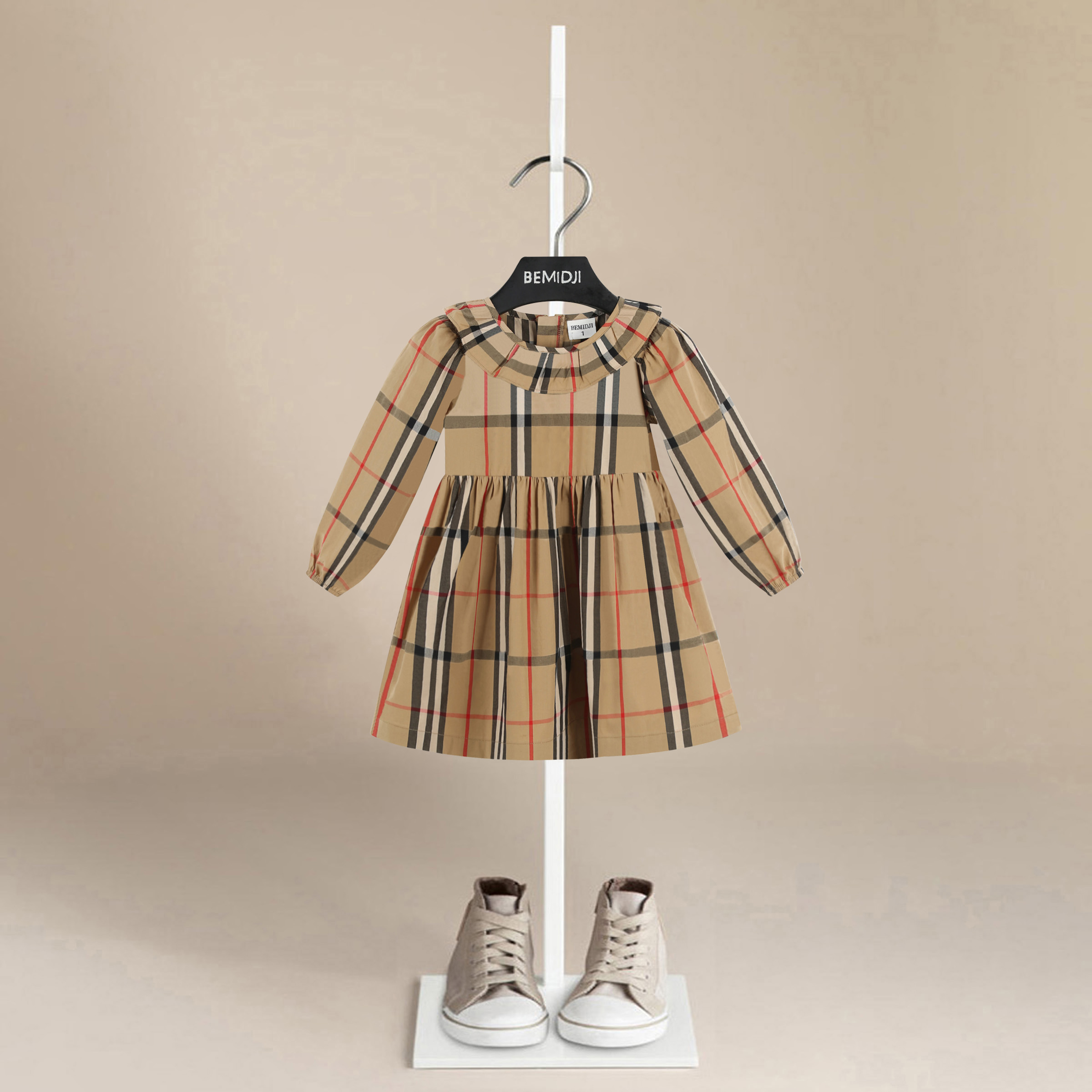 伯米吉棉秋长袖英伦风格子连衣裙