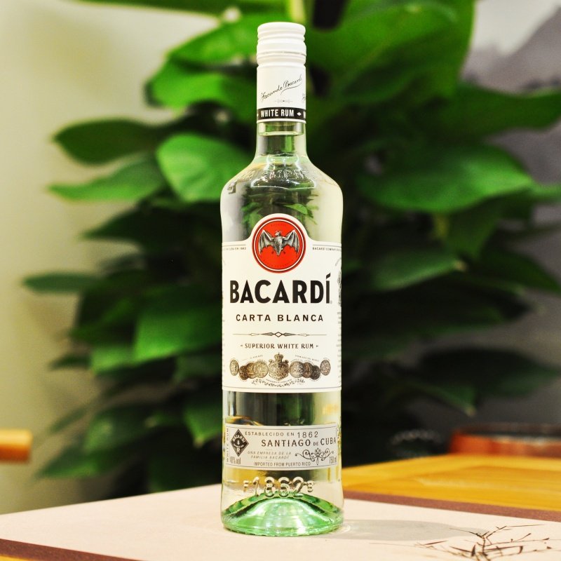 百加得白朗姆酒750ml原装进口