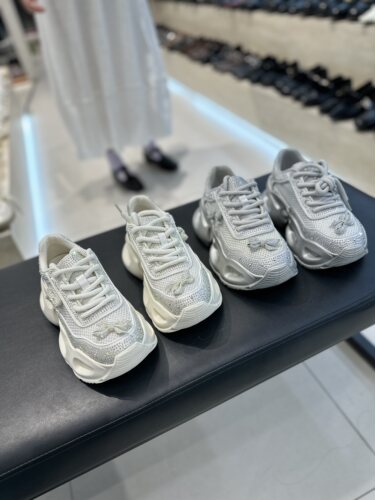 新款女鞋厚底休闲老爹鞋女鞋水钻老爹鞋女鞋2526(8)