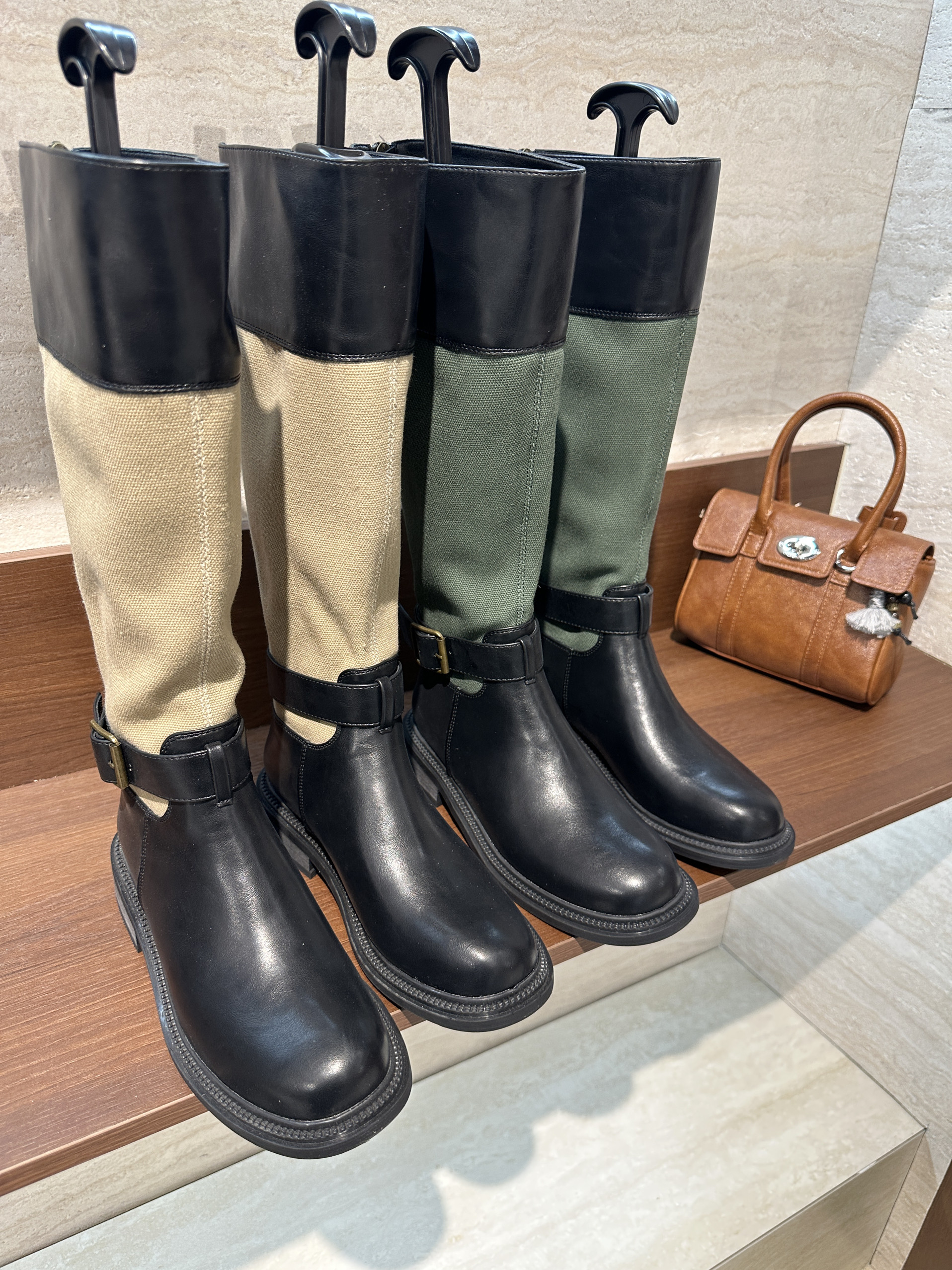 新款圆头粗跟搭扣拼接马丁靴英伦简约低跟v口高筒靴811-20小房间,女鞋,骑士靴,淘宝优惠券,粉丝福利购,淘宝优惠卷