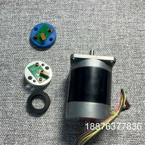 VEXTA步进电机 PH268-21B，日本原装进口，2相步