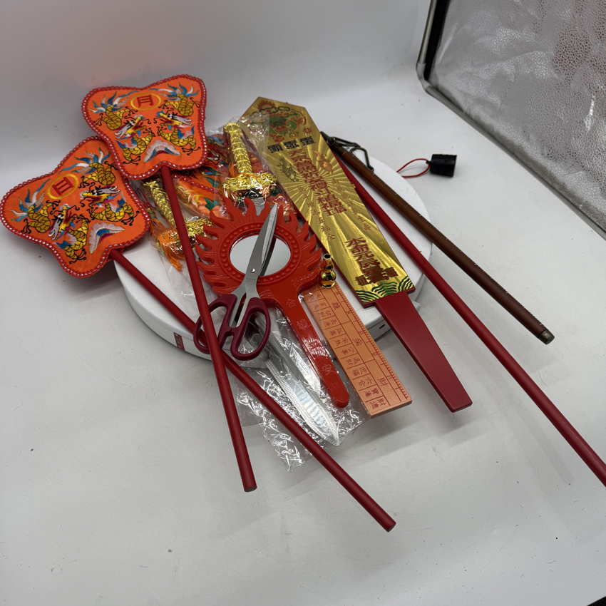 拜斗法器配件桃木七星剑令牌日月扇宝盖道具称尺子火焰镜道家用品