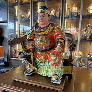 吴王五千岁神明金身玄关佛像