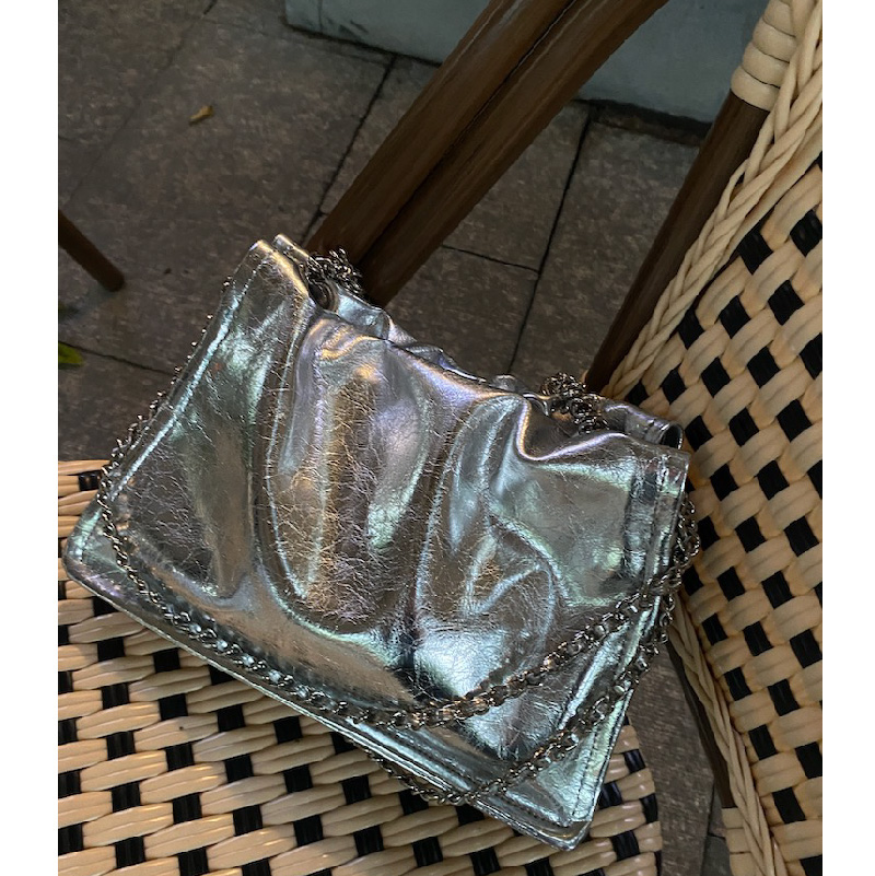MAISON YEXU银色二层牛皮香风链条包抽绳磁扣便携小方包腋下包Y2K