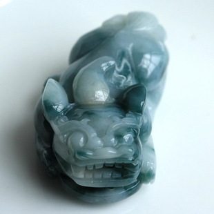 钱塘邮社   翡翠A货 冰糯种颈饰