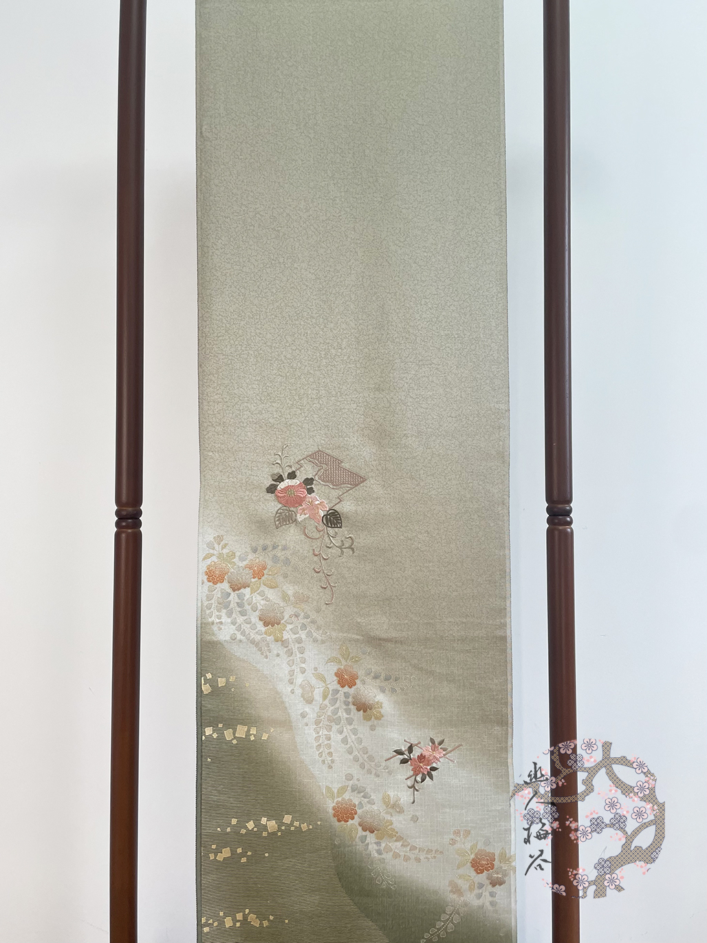 幽人梅谷|日本正绢反物刺绣付下正娟布料真丝旗袍汉服定制面料