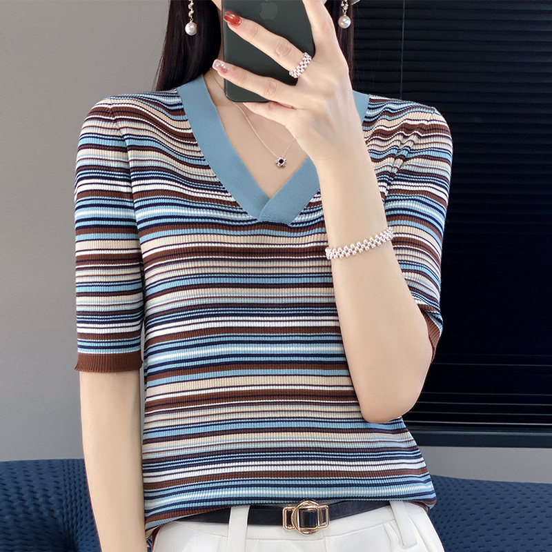 针织衫薄款夏季V领上衣女装体恤