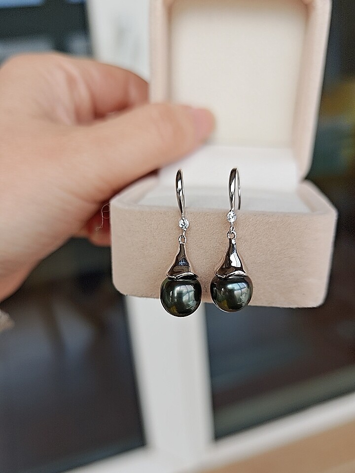 2951 海水大溪地珍珠耳钩耳钉（炫绿极光带证银配）