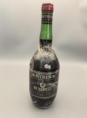 1977年意大利威尼托产区蒙特雷索（Montresor）酒庄红葡萄酒